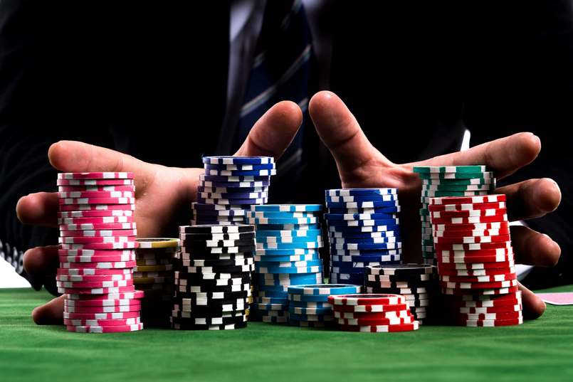 Tìm hiểu thông tin về trò chơi Poker giúp bạn cải thiện thu nhập